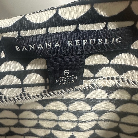 Banana Republic Monochrome Long Sleeve Dress - Picture 5 of 6